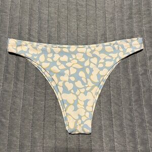 Skatie Dylan bottoms in Nantucket print size small